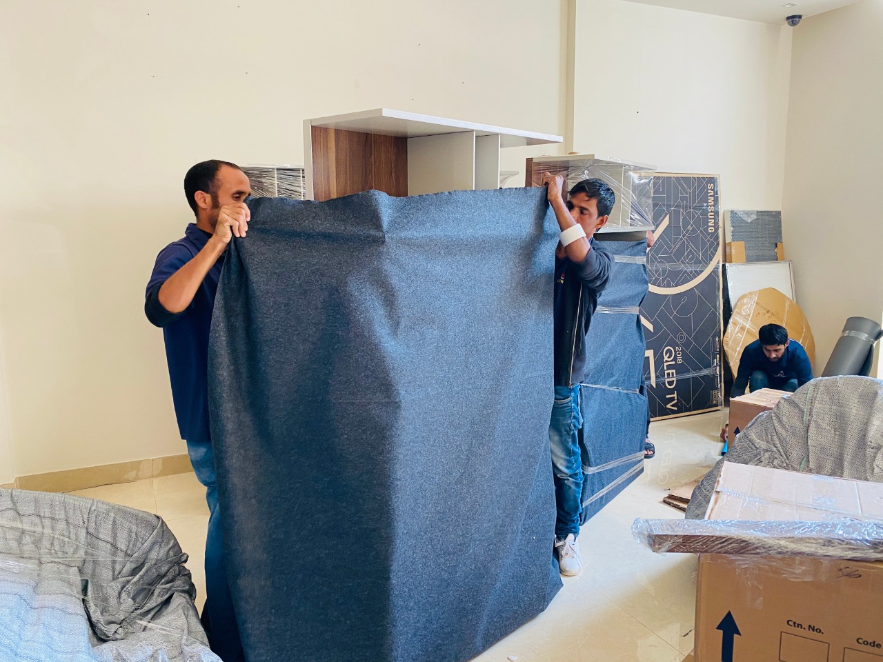 movers in Dubai