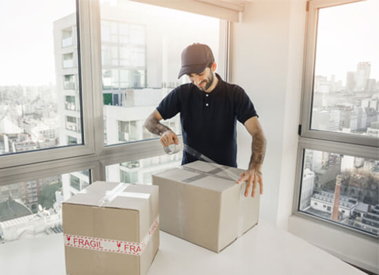 movers in Dubai